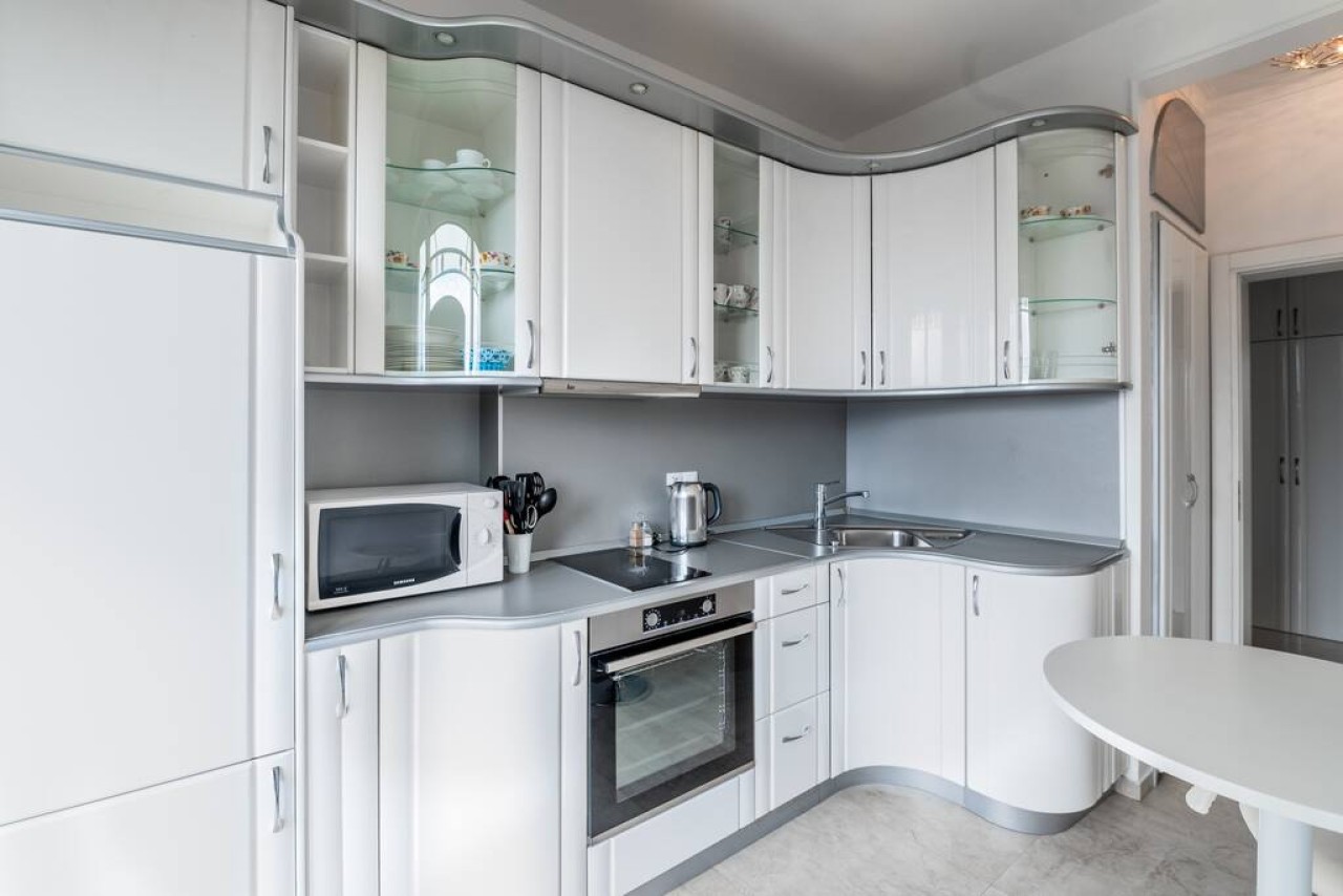 Scoutaround White Logo