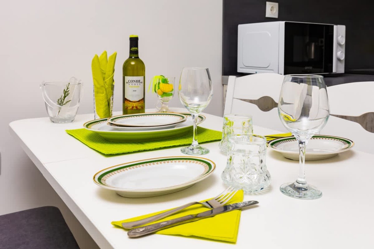 Scoutaround White Logo