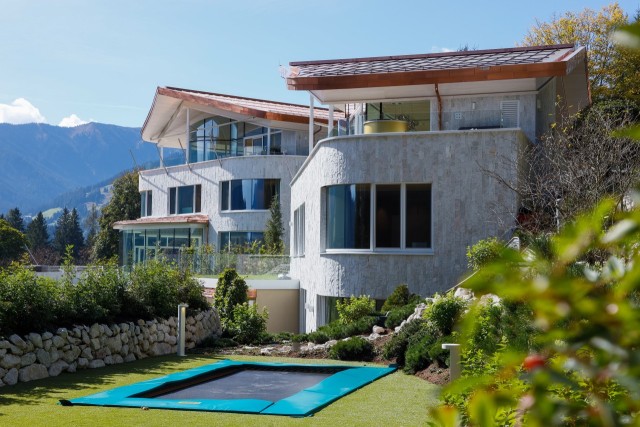 Ultra-Luxury Alpine Mountain Retreat with Panoramic Views